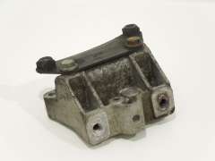 VW Golf Mk5 1.6 Left Engine Mount Bracket 1K0199111D (Item #468650) 