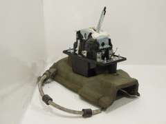 Audi A8 D3 Gear Transmission Selector Mechanism 4E2713041AC (Item #228467) 