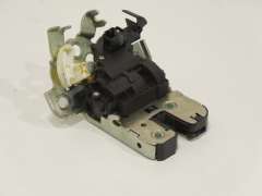 Audi A3 8P A4 B8 Avant Boot Latch Locking Mechanism 8K9827505 (Item #410240) 
