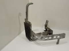 Audi A8 D2 PF Front OS Right Corner Mount Wing Support Silver 4D0821138AN (Item #175845) 