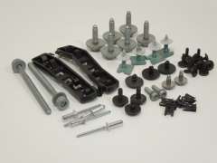 Audi A4 B7 Front Bumper Fixing Kit Bolts Screws New Genuine 8E0098623 (Item #371970)