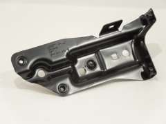 Audi A3 8P Front NS Left Wing Support Guide Bracket New 8P0821135B (Item #193279) 
