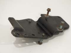 Audi A8 D2 Ignition Amplifier Retaining Bracket 4D0905357B (Item #178945) 