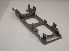 Audi TT 8N Centre Console Securing Bracket 8N0863531G (Item #409692) 