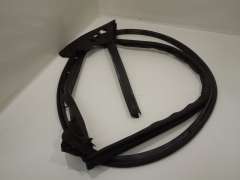 Audi A5 8T Coupe Front OS Right Door Rubber Seal 8T0837912 (Item #447884)