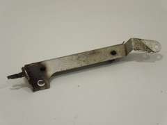 Audi A8 D3 Automatic Gearbox Cable Guide Bracket 4E0971824AG (Item #189233) 