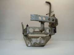 Audi A8 D2 PF Front NS Left Corner Mount Wing Support Silver 4D0821137AN (Item #29825) 