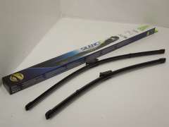 Audi A4 B8 A5 8T 2008-2011 Pair Valeo Wiper Blades New 485774105 (Item #383986)