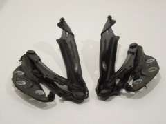 VW Phaeton D1 Bonnet Hinges Pair Black LR9V 3D0823301D (Item #198603) 