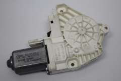 Audi A1 Front OS Right Electric Window Motor 8K0959802C (Item #435444) 