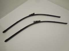 Audi Q7 4L RHD Pair Genuine Windscreen Wiper Blades New Genuine 4L2998002 (Item #408791)