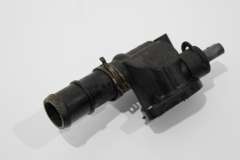 Audi A6 C6 2.0 TDi Temperature Sensor and Housing 03L121132A (Item #408646) 