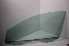 VW Passat B7 Front NS Left Door Window Glass 3C4845201B (Item #432319) 