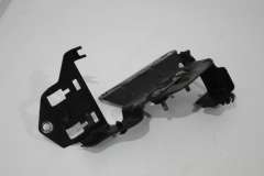 Audi A4 B8 Vacuum Reservoir Bracket 03G131133D (Item #298760) 