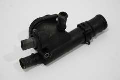 Audi A6 C6 1.9TDi Temperature Sensor and Housing 038121132D (Item #450537)