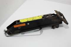 Audi Q7 7L Emergency Scissor Lifting Jack 7L0011031E (Item #363816)