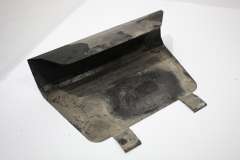 Audi Q7 4L Lower Fuel Tank Protection Shield 7L8201973 (Item #243859) 