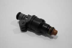 Audi S8 D2 PF 4.2 V8 Petrol Fuel Injector for AHC New Genuine 077133551L (Item #318250)