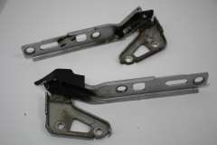 Audi Q7 4L Bonnet Hinges Pair Silver 4L0823301 (Item #267782) 