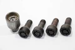 Audi A3 A4 A5 A6 A7 A8 TT Locking Wheel Nut Bolts And Key Code P 4F0698139C (Item #421811) 