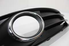 Audi A3 8P OS Right Front Lower Bumper Fog Light Grill New Genuine 8P0807682F (Item #208254) 