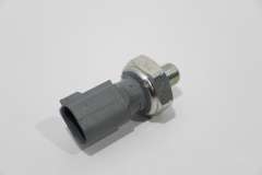 Audi A3 A4 A5 A6 Q2 Q3 7mm 2 Pin Oil Pressure Switch New Genuine 03N919081 (Item #456677) 