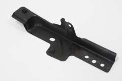 Audi Q7 4L NS Left Air Box Air Filter Housing Support Bracket 4L0805697 (Item #271063) 
