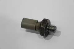 Audi A8 D3 Q7 4L 3.0 TDi Diesel Oil Pressure Switch 038919081G (Item #442470)
