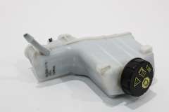 Audi A3 8V RHD Brake Fluid Reservoir Bottle 5Q2611301 (Item #432077) 
