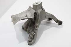 Audi A4 B8 4 Cylinder Petrol OS Right Engine Support Mount Bracket 8K0199308AH (Item #288472) 
