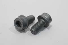 VW Passat B5 Pair Rear Brake Caliper Carrier Bolts M10x1.25x20 New N90688902 (Item #406031) 