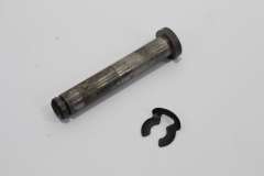 Audi A6 C6 Clutch Pedal Master Cylinder Retaining Peg Pin WHT000139 (Item #438702) 