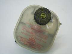 Audi A8 D2 Brake Fluid Reservoir 4D0611301F (Item #450891) 