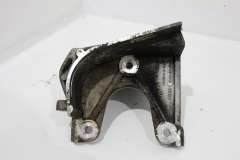 Audi A8 D3 4.2TDi V8 Fuel Injection Pump Mounting Bracket Console 057130147R (Item #292130) 