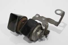 Audi A3 8P FL Pair Low High Tone Fanfare Horns 8P0951223C (Item #386222) 