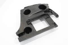 Audi A6 C7 Saloon OS Right Upper Rear Bumper Guide Bracket 4G5807394A (Item #409323)