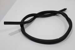 VW Tiguan 5N Bulkhead Under Bonnet Rubber Seal 5N0823723B (Item #458288) 