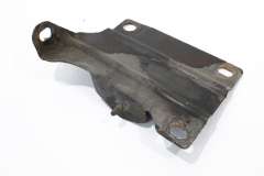 VW Phaeton D1 Front NS Left Wing Closing Element Bracket 3D0806357 (Item #303849) 