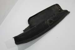 VW Jetta Mk5 NS Left Inner Wing Trim Liner Guide 1K5821111 (Item #315401) 