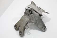 Audi A6 C7 Diesel OS Right Engine Support Mount Bracket 8K0199308CA (Item #307724) 