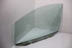 VW Touran 1T Front NS Left Door Window Glass 1T0845201D (Item #397193) 