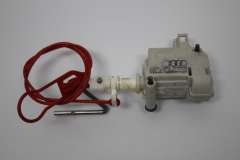 Audi Q7 4L Fuel Flap Release Motor	 4L0810773D (Item #378333)