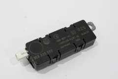 VW Passat B7 CC OS Right AM|FM1 Aerial Amplifier 3C8035551 (Item #325343) 