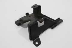 Audi A8 D4 OS Right Bonnet Latch Locking Mechanism Fixing Bracket 4H0823426 (Item #328609) 