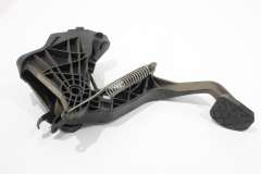 Audi A1 8X Clutch Pedal with Master Cylinder 6R2721059E (Item #461881) 