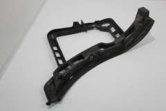 VW Passat B7 Saloon Rear OS Right Bumper Guide Support Bracket	 3AE807378 (Item #333811) 
