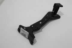 Audi A3 8V Front OS Right Wing Support Guide Bracket New Genuine 8V0821136A (Item #447769) 
