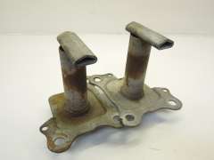 Audi TT 8N Pair Front Bumper Mounts Supports 8N0807133 (Item #86905) 