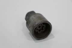 Audi Q7 4L Locking Wheel Nut Bolt Key Code H 4L0698139B828 (Item #387708)