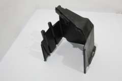 VW Beetle 9C Battery Box Side Cover Trim  1C0915335 (Item #365745) 